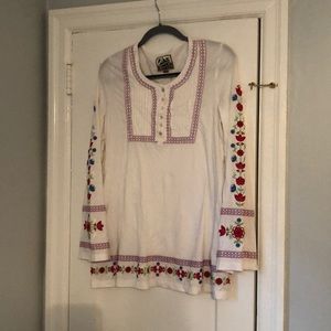 Alp-n-Rock Boho Embroidered Tunic
